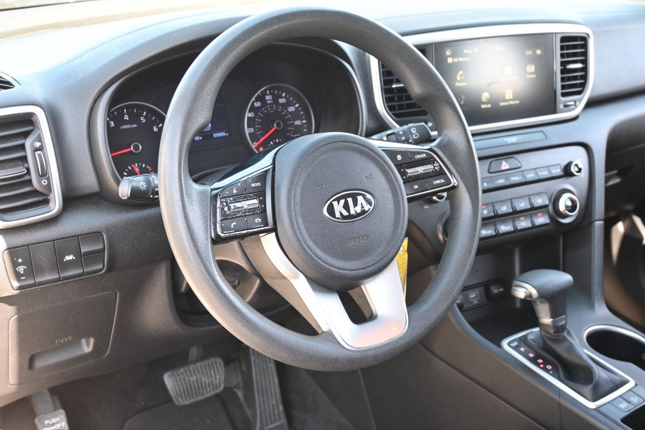 Used 2022 Kia Sportage LX FWD image 16