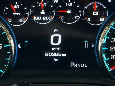 Used 2017 Chevrolet Tahoe Premier AWD/4WD image 34
