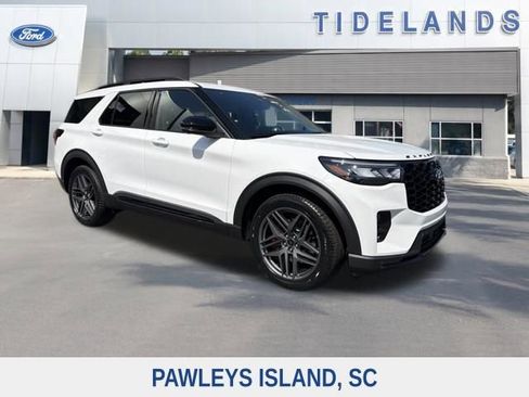 New 2026 Ford Explorer ST image 1