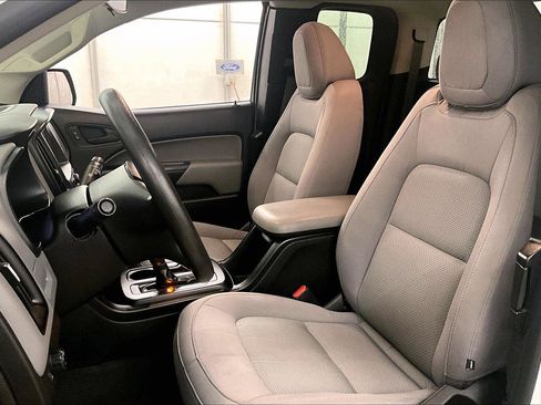 Used 2020 Chevrolet Colorado W/T w/ WT Convenience Package image 24