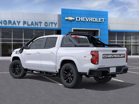 New 2025 Chevrolet Colorado Z71 w/ Midnight Edition AWD/4WD image 3