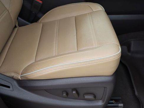 Used 2019 GMC Sierra 2500 Denali w/ Duramax Plus Package image 28