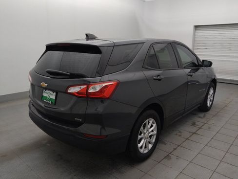 Used 2019 Chevrolet Equinox LS image 9