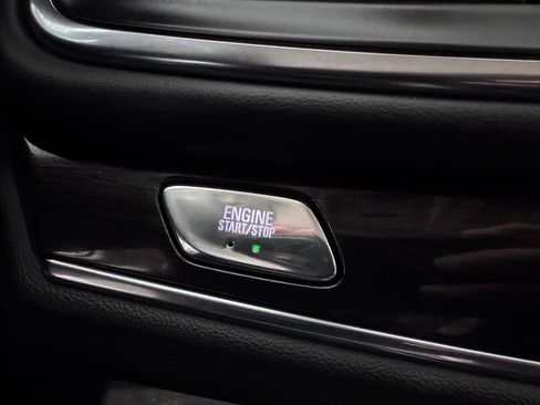 Certified 2023 Buick Enclave Essence AWD/4WD image 24