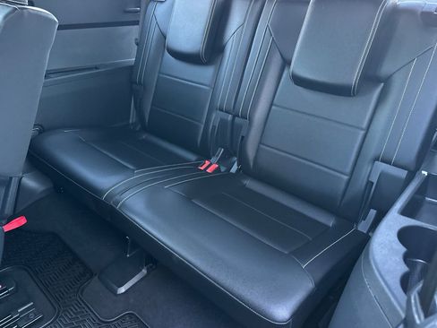 Used 2023 Volkswagen Atlas SE image 15