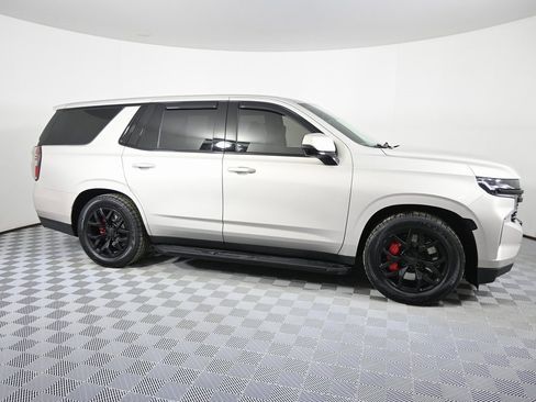 Used 2024 Chevrolet Tahoe RST w/ RST Performance Edition image 8