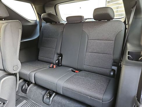 New 2026 Chevrolet Traverse LT AWD/4WD image 11