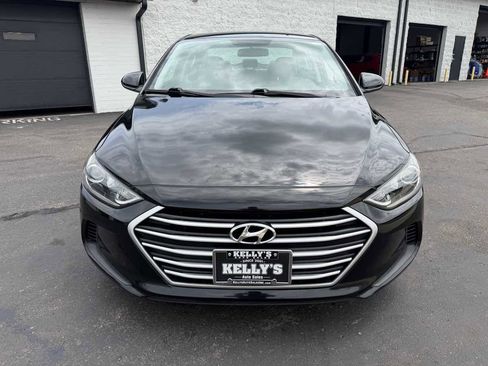 Used 2017 Hyundai Elantra SE FWD image 7