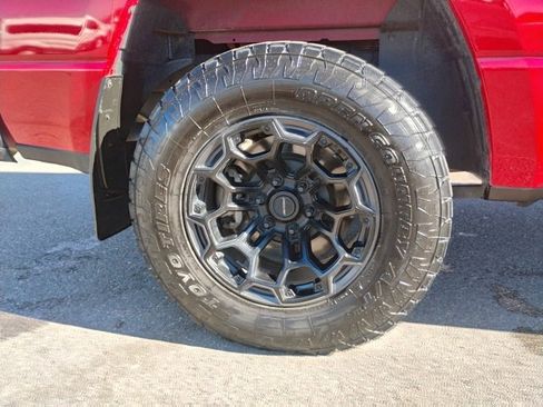 Used 2023 RAM 1500 Big Horn image 24