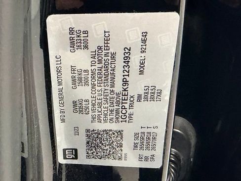 Certified 2023 Chevrolet Colorado Trail Boss w/ Technology Package image 24