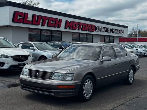 Used 1996 Lexus LS 400 image 1