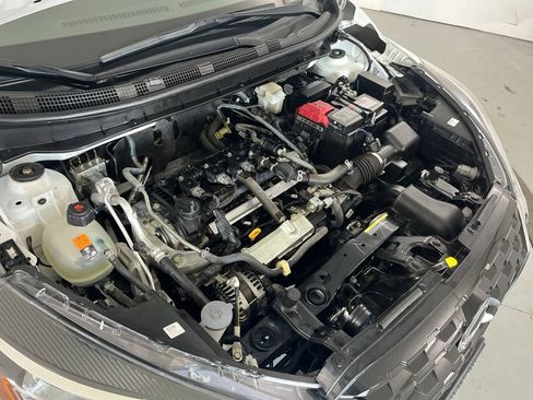 Used 2024 Nissan Kicks SV FWD image 10