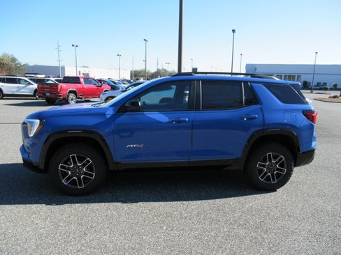 Used 2026 GMC Terrain AT4 w/ Convenience Package III AWD/4WD image 4