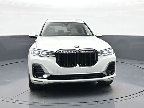 Used 2021 BMW X7 xDrive40i w/ Premium Package AWD/4WD image 2
