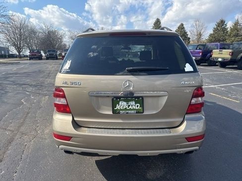 Used 2010 Mercedes-Benz ML 350 4MATIC image 4
