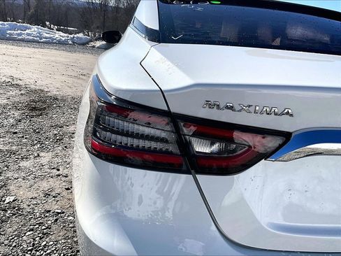 Used 2020 Nissan Maxima Platinum w/ Reserve Package image 27