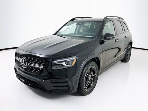 New 2026 Mercedes-Benz GLB 250 image 3