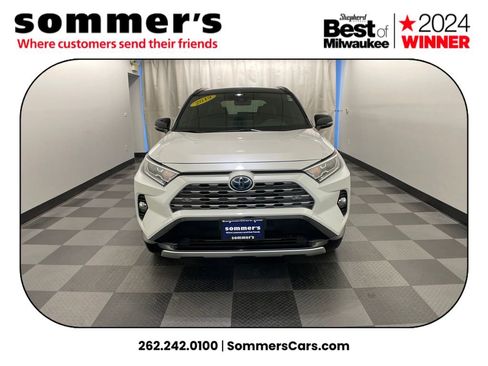 Used 2019 Toyota RAV4 XSE image 8