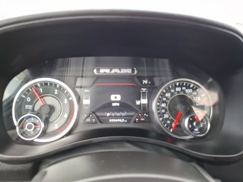 Used 2024 RAM 2500 Laramie w/ Night Edition AWD/4WD image 25