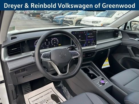 New 2026 Volkswagen Tiguan SE image 23