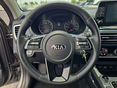 Used 2021 Kia Seltos S AWD/4WD image 23