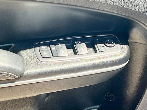 Used 2023 Chrysler 300 S RWD image 18