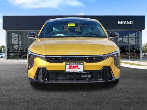 New 2026 Kia K4 GT-Line Turbo image 3