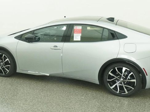 New 2026 Toyota Prius Plug-In Hybrid image 7