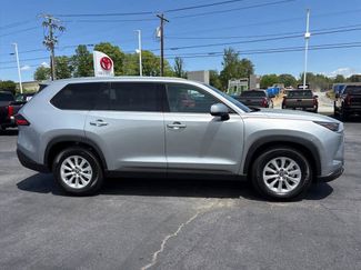 New 2026 Toyota Grand Highlander AWD Hybrid video 2