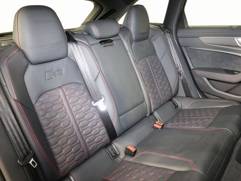 Used 2023 Audi RS 6 w/ Driver Assistance Package image 40