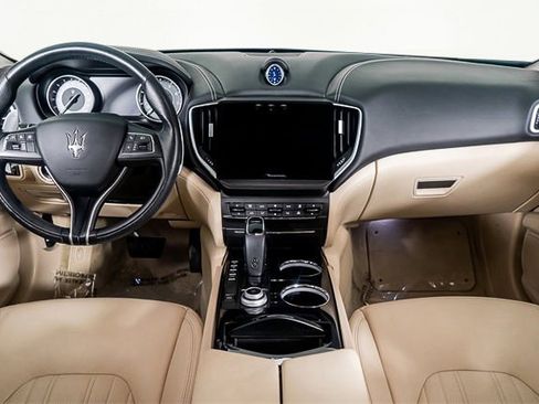 Used 2022 Maserati Ghibli Modena image 37