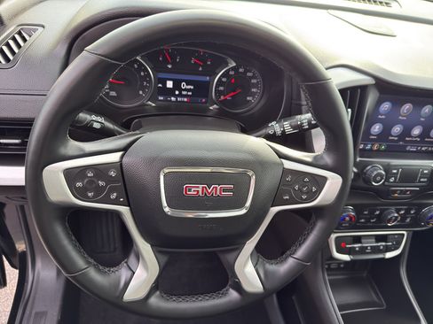 Used 2024 GMC Terrain SLT w/ Infotainment Package II AWD/4WD image 16