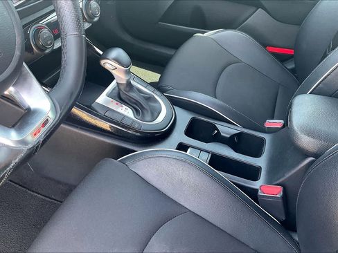 Used 2023 Kia Forte GT-Line w/ GT-Line Technology Package FWD image 15