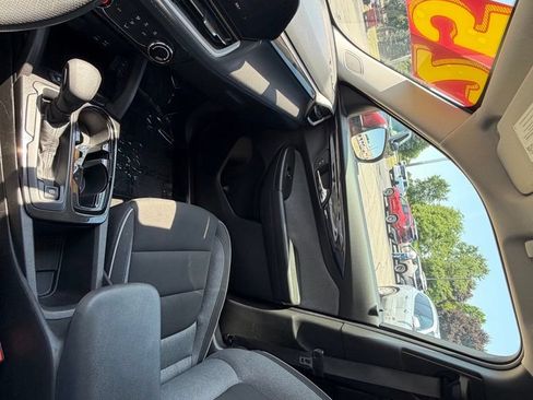 Used 2025 Chevrolet TrailBlazer LT FWD image 15