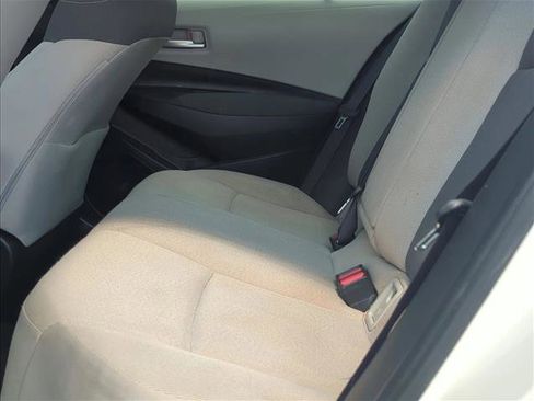 Used 2021 Toyota Corolla LE image 16
