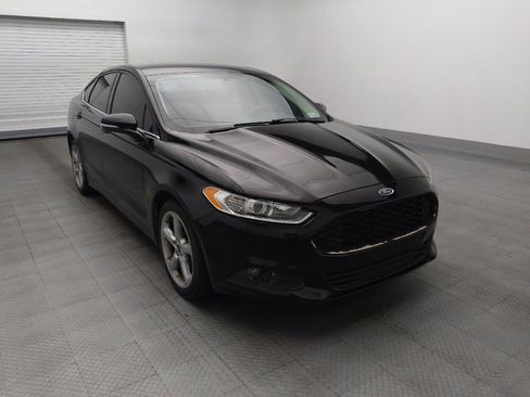 Used 2015 Ford Fusion SE w/ Equipment Group 201A FWD image 13