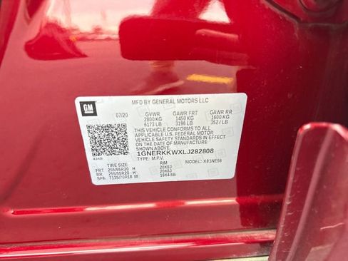 Used 2020 Chevrolet Traverse Premier image 23