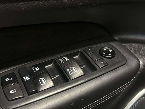 Used 2021 Jeep Grand Cherokee SRT AWD/4WD image 19