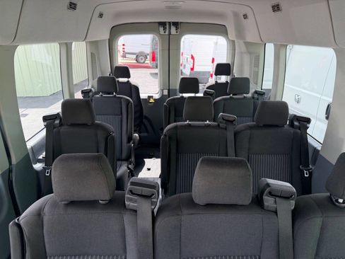 Used 2019 Ford Transit 350 XLT RWD image 13