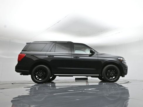 Used 2023 Ford Expedition XLT image 52