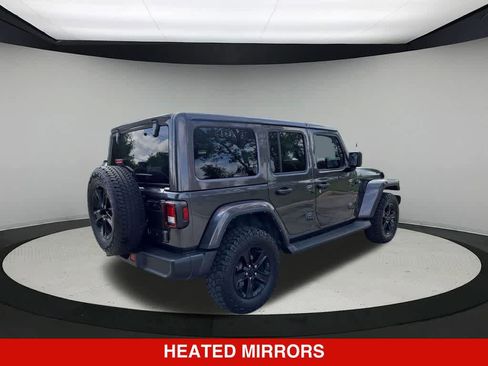 Used 2022 Jeep Wrangler Unlimited Sahara AWD/4WD image 6