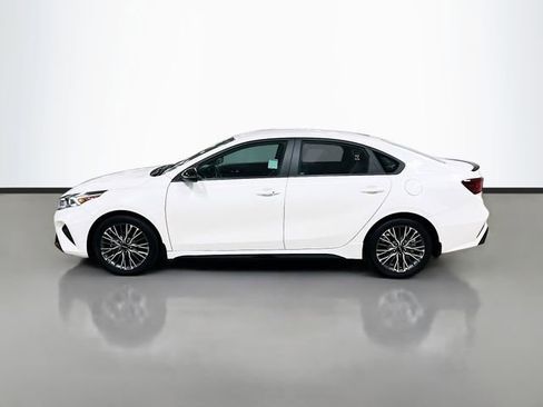 Certified 2023 Kia Forte GT-Line image 4