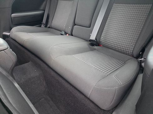 Used 2019 Dodge Challenger SXT image 11