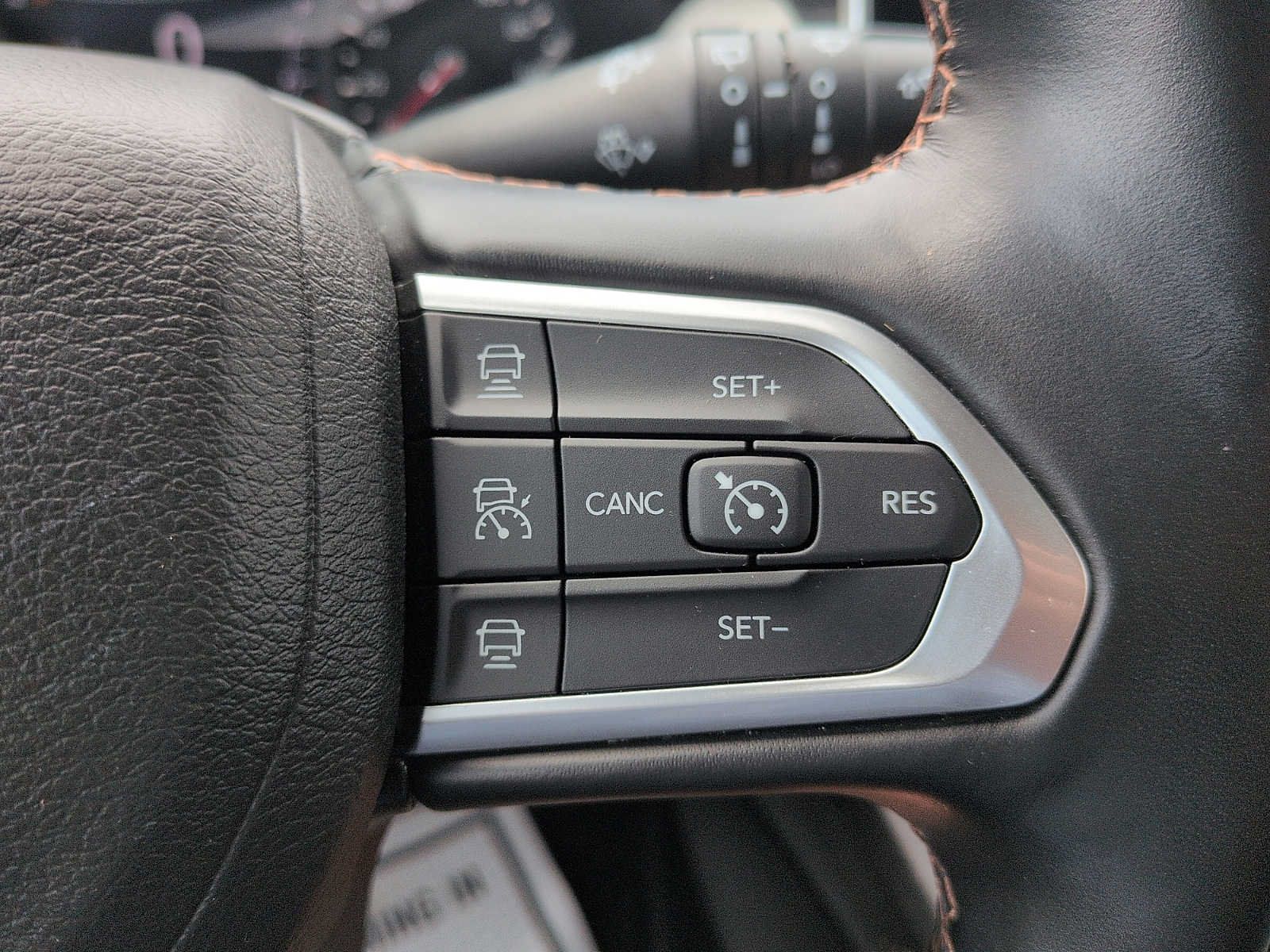 Used 2022 Jeep Compass Limited AWD/4WD image 17