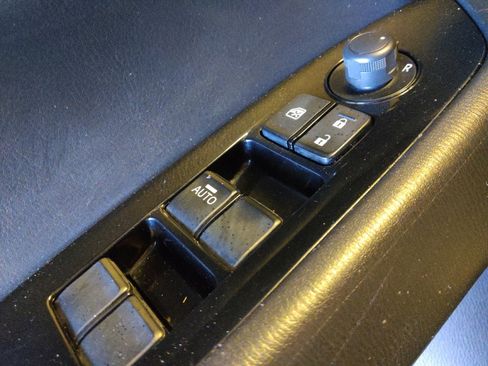 Used 2017 MAZDA CX-5 Touring w/ Preferred Equipment Package image 27