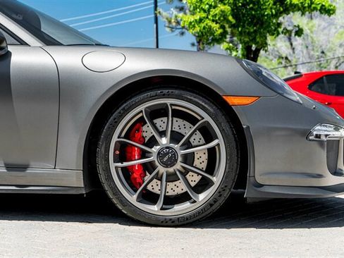 Used 2014 Porsche 911 GT3 RWD image 13