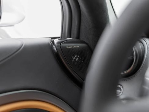 New 2027 McLaren 750S Spider RWD image 29