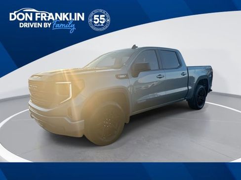 Used 2025 GMC Sierra 1500 Elevation AWD/4WD image 1