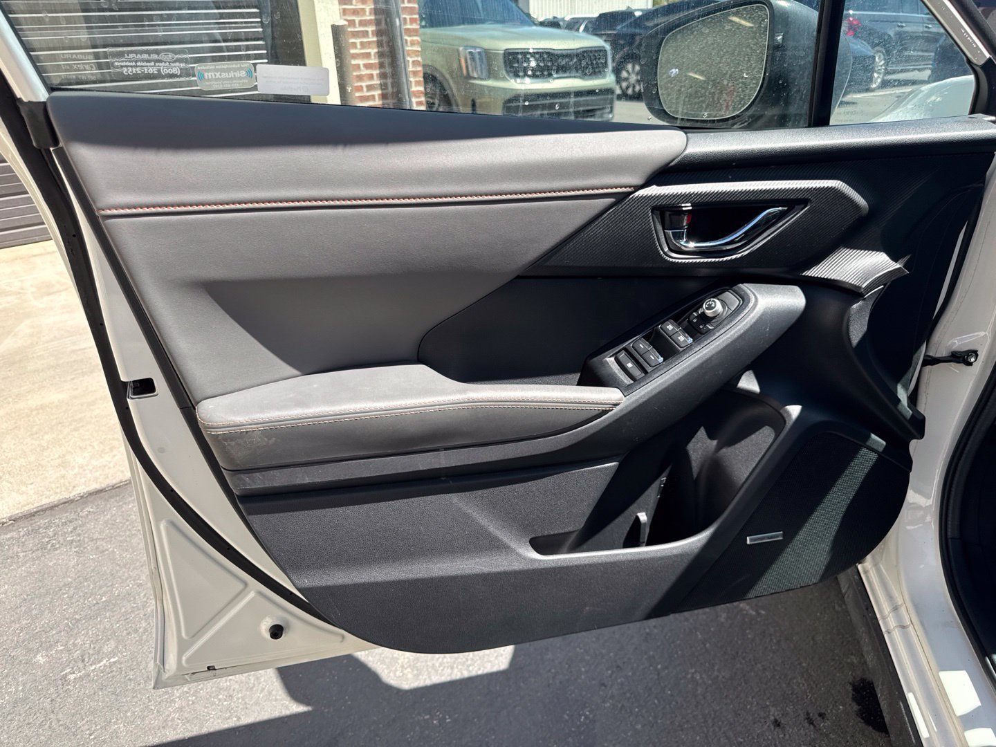 Used 2024 Subaru Crosstrek 2.5i Limited w/ Crosstrek Mirror Package AWD/4WD image 18