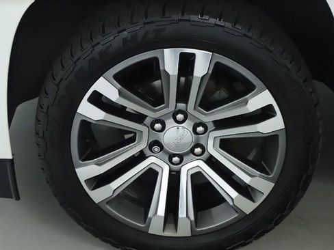 Used 2017 GMC Yukon Denali w/ Open Road Package image 45